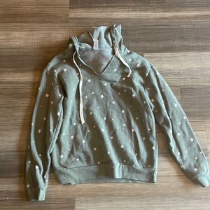 Star print hoodie